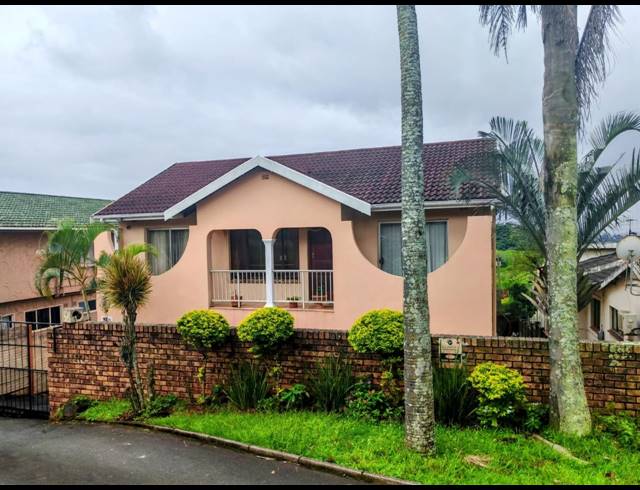 4 BEDROOM HOUSE FOR SALE IN SHALLCROSS